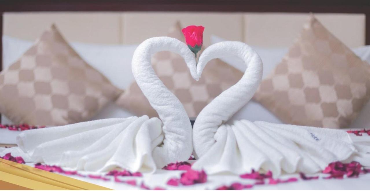 Rollins Hotel บูเรดาห์ ภายนอก รูปภาพ