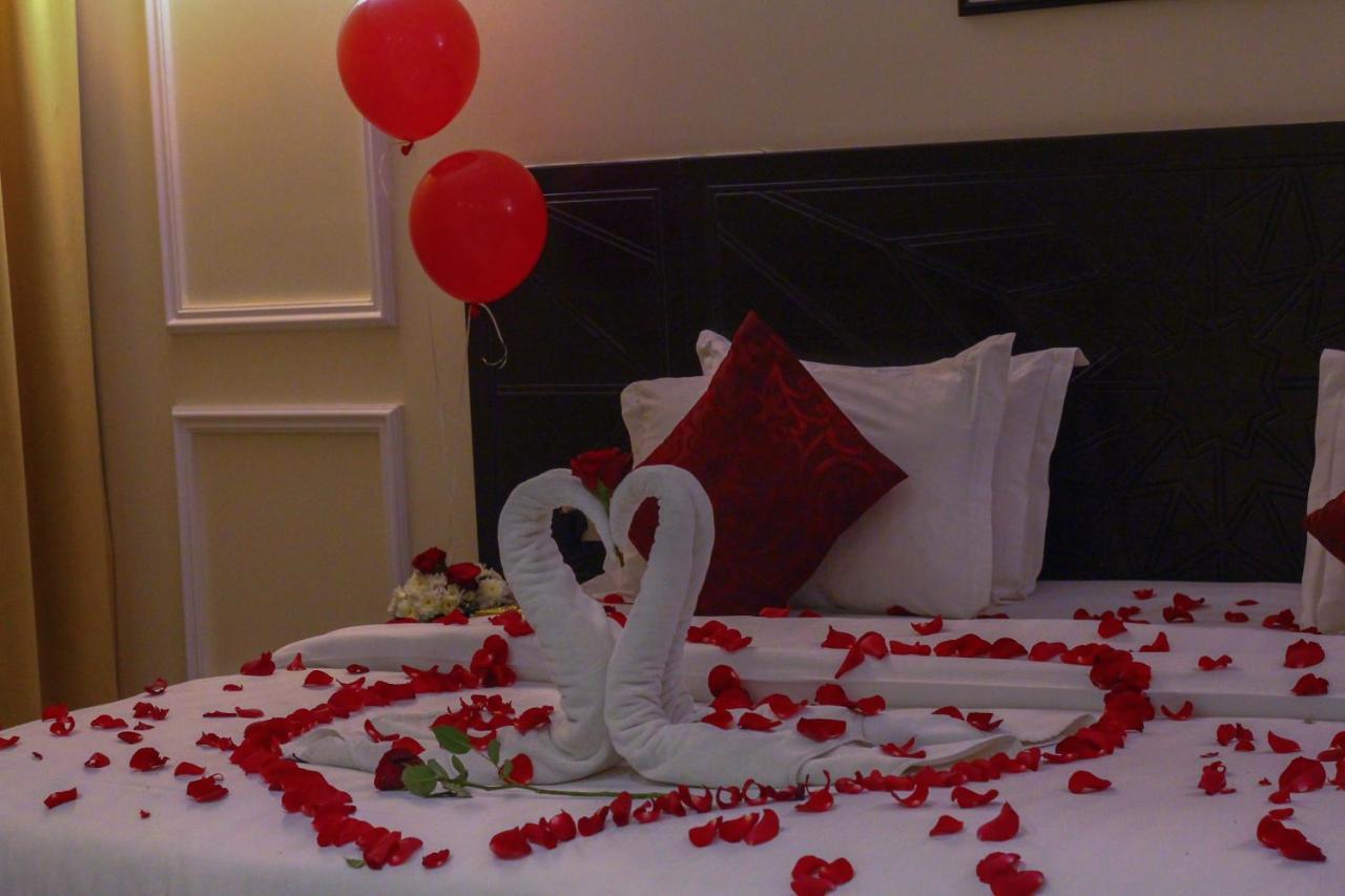 Rollins Hotel บูเรดาห์ ภายนอก รูปภาพ